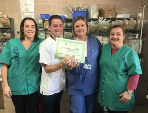 Enfermeras del Hospital Regional de Málaga ganan un premio nacional por su proyecto de cuidados en el trasplante de médula ósea en domicilio